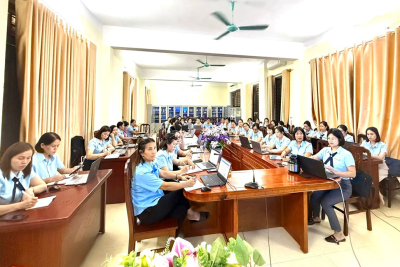 LAN TỎA TINH THẦN HỌC TẬP, CHÌA KHÓA NÂNG CAO NĂNG LỰC SỐ TRONG ĐỘI NGŨ CÁN BỘ,GIÁO VIÊN,  NHÂN VIÊN TRƯỜNG MẦM NON TRUNG SƠN